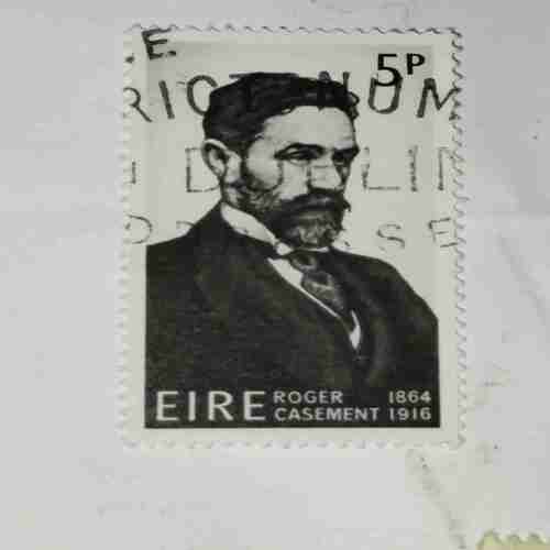 IRELAND POSTAGE STAMP 5P IRELAND POSTAGE STAMP 5P
