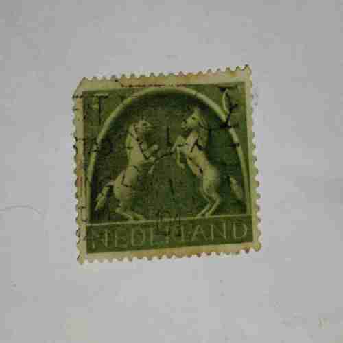 NEDERLAND 5C POSTAGE STAMP NEDERLAND 5C POSTAGE STAMP