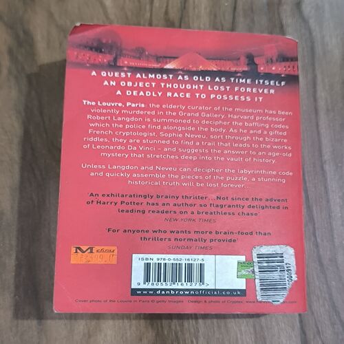 The Da Vinci Code ( DAN BROWN )