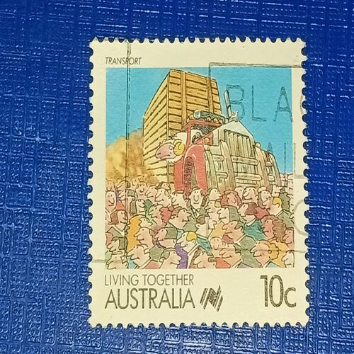 USED - AUSTRALIA 10C POSTAGE STAMP USED - AUSTRALIA 10C POSTAGE STAMP
