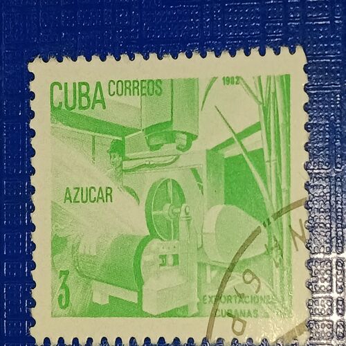 USED - CUBA CORREOS 3 POSTAGE STAMP USED - CUBA CORREOS 3 POSTAGE STAMP