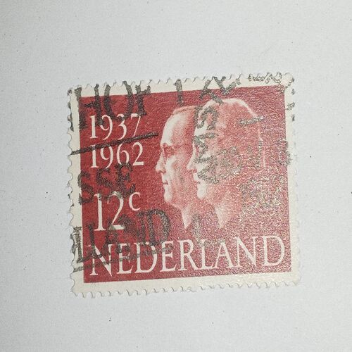 MNH - NEDERLAHD 12C POSTAGE STAMP MNH - NEDERLAHD 12C POSTAGE STAMP