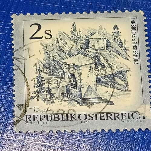 USED - AUSTRALIA 2S POSTAGE STAMP USED - AUSTRALIA 2S POSTAGE STAMP
