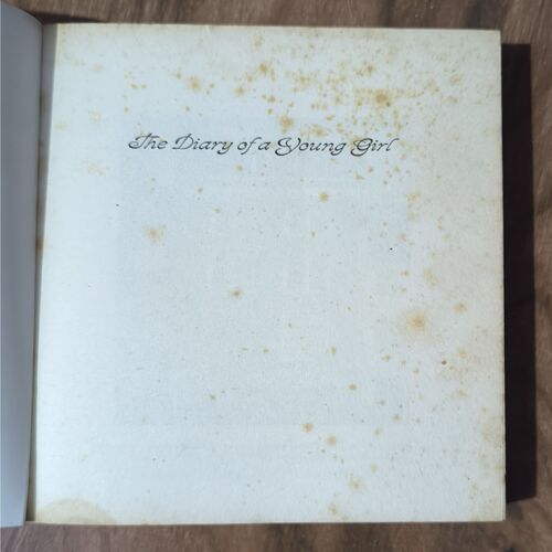 Document 2_19 THE DIARY OF A YOUNG GIRL ( ANNIE FRANK )
