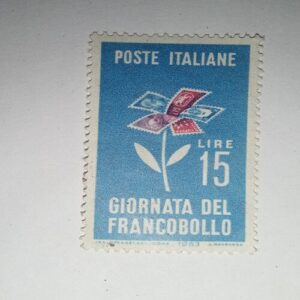 MNH- POSTE ITALIANE 15L. POSTAGE STAMP