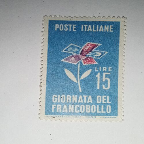 MNH- POSTE ITALIANE 15L. POSTAGE STAMP MNH- POSTE ITALIANE 15L. POSTAGE STAMP
