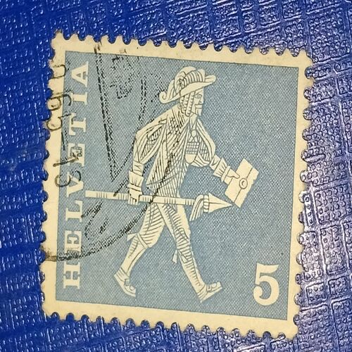 USED - HELVETIA 5 POSTAGE STAMP USED - HELVETIA 5 POSTAGE STAMP