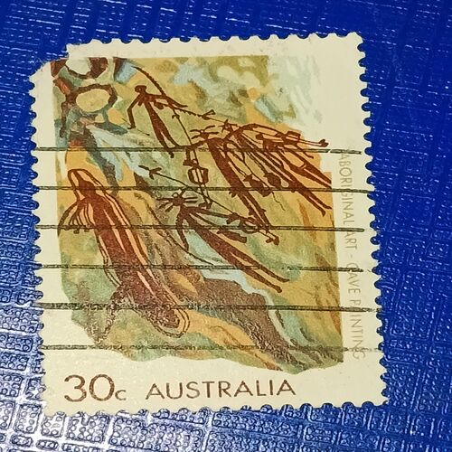 USED - AUSTRALIA 30C POSTAGE STAMP USED - AUSTRALIA 30C POSTAGE STAMP