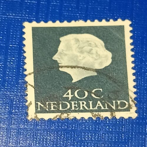 USED - NEDERLAND 40C POSTAGE STAMP USED - NEDERLAND 40C POSTAGE STAMP