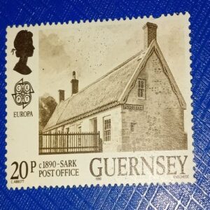 MNH - GUERNSEY 20 P POSTAGE STAMP MNH - GUERNSEY 20 P POSTAGE STAMP