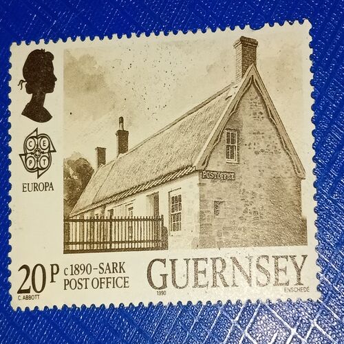 MNH - GUERNSEY 20 P POSTAGE STAMP