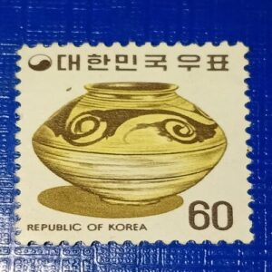 USED - KOREA 60 POSTAGE STAMP USED - KOREA 60 POSTAGE STAMP