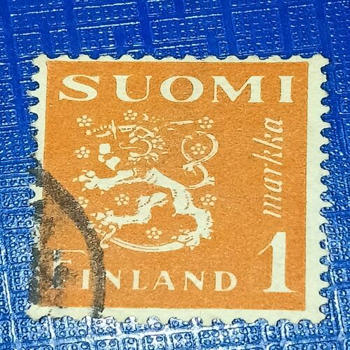 USED - SUOMI FINLAND 1 POSTAGE STAMP USED - SUOMI FINLAND 1 POSTAGE STAMP