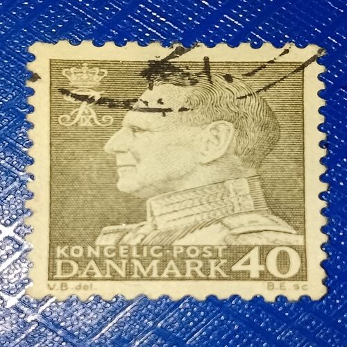 USED - DANMARK 40RE POSTAGE STAMP USED - DANMARK 40RE POSTAGE STAMP