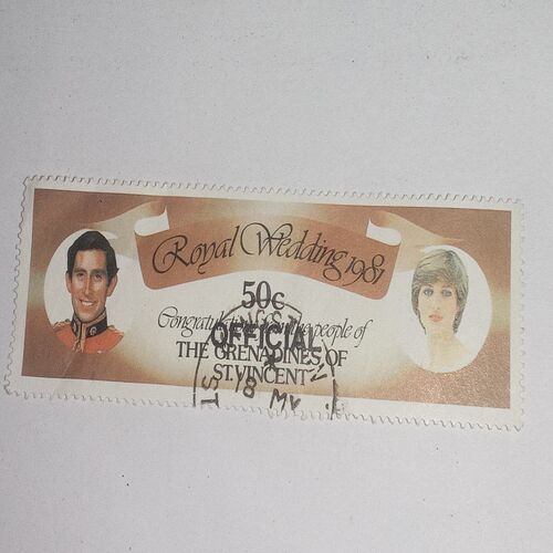 USED - THE GRENADINES OF ST. VINCENT 50C POSTAGE STAMP USED - THE GRENADINES OF ST. VINCENT 50C POSTAGE STAMP