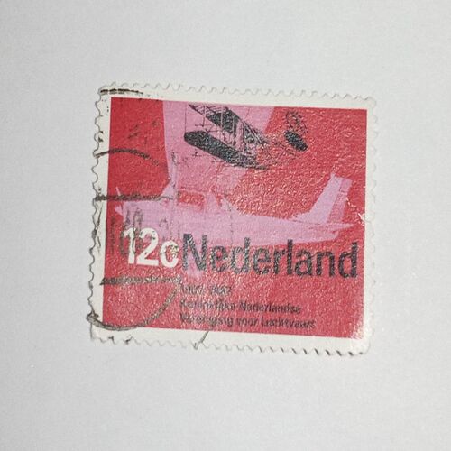USED - NEDERILAND 12C POSTAGE STAMP