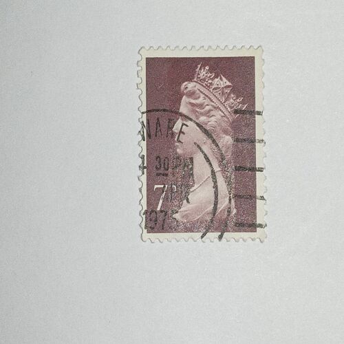 USED - GREAT QUEEN ELIZABETH 7P POSTAGE STAMP