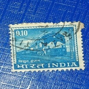 USED - INDIA Rs0.10 POSTAGE STAMP USED - INDIA Rs0.10 POSTAGE STAMP