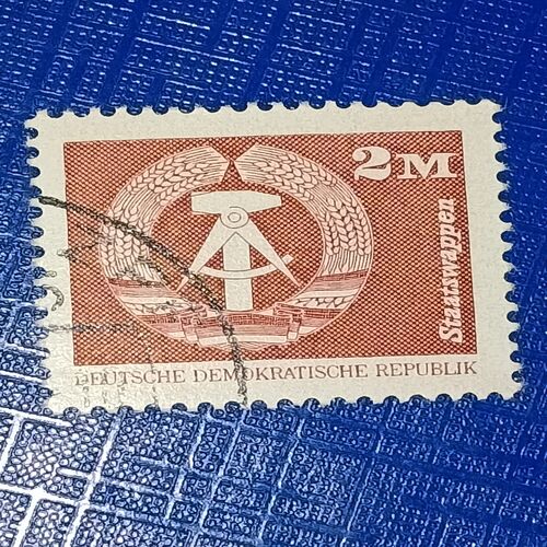 USED - DEUTSCHE DEMOKRATISCHE REPUBLIK 2M POSTAGE STAMP USED - DEUTSCHE DEMOKRATISCHE REPUBLIK 2M POSTAGE STAMP