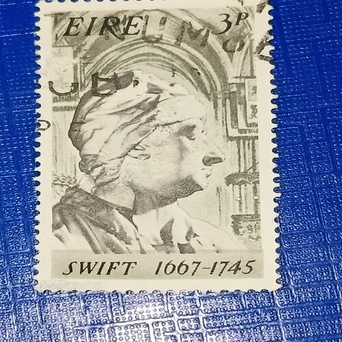 USED - EIRE POSTAGE STAMP 3P USED - EIRE POSTAGE STAMP 3P
