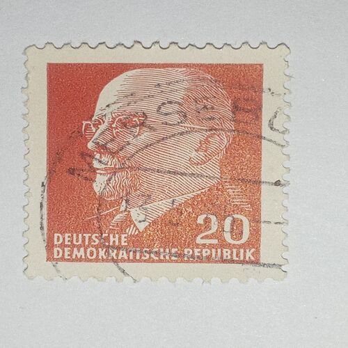 USED - DEUTSCHE DEMOKRATISCHE REPUBLIK 20 POSTAGE STAMP