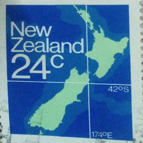 MNH- NEW ZEALAND 24c 174oE POSTAGE STAMP.