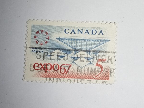 MNH - CANADA 5 POSTAGE STAMP MNH - CANADA 5 POSTAGE STAMP