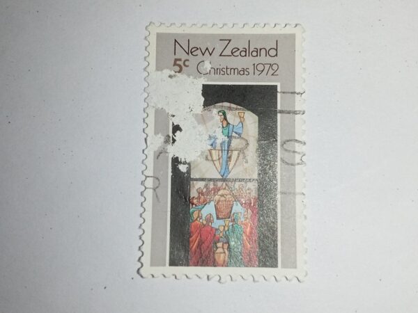 MNH - NEW ZEALAND 5C POSTAGE STAMP MNH - NEW ZEALAND 5C POSTAGE STAMP