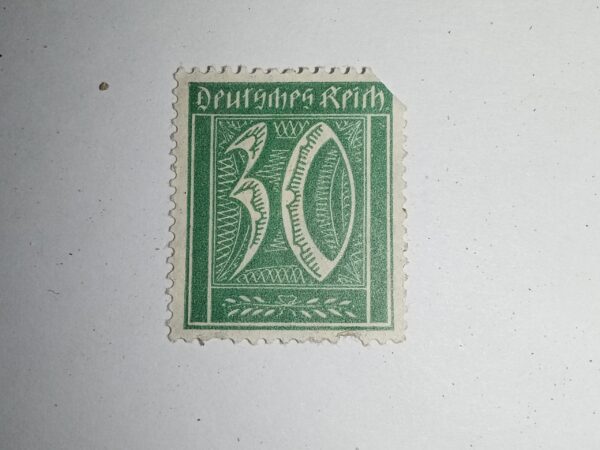 MNH - DEUTSCHES REICH 30 POSTAGE STAMP MNH - DEUTSCHES REICH 30 POSTAGE STAMP