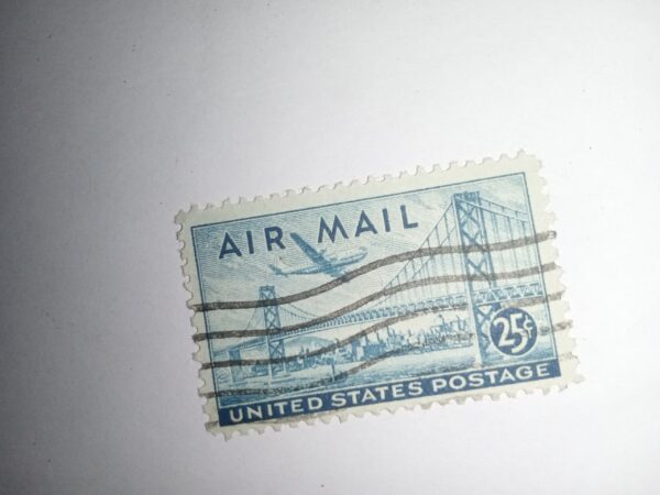 MNH - UNITED STATES AIR MAIL 25C POSTAGE STAMP MNH - UNITED STATES AIR MAIL 25C POSTAGE STAMP