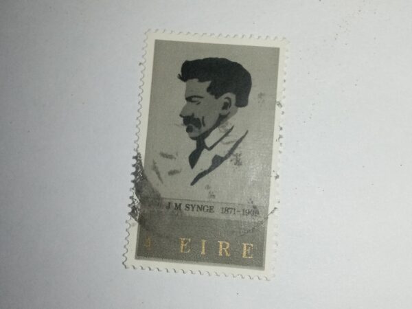 MNH - EIRE 4 POSTAGE STAMP MNH - EIRE 4 POSTAGE STAMP